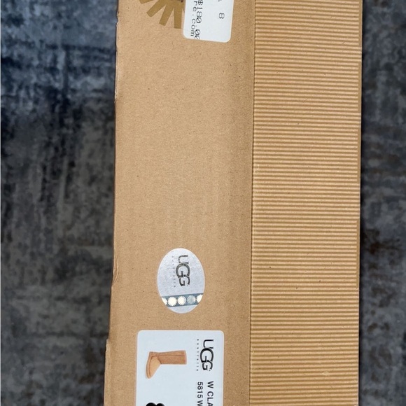 Ugg boots - Picture 3 of 4